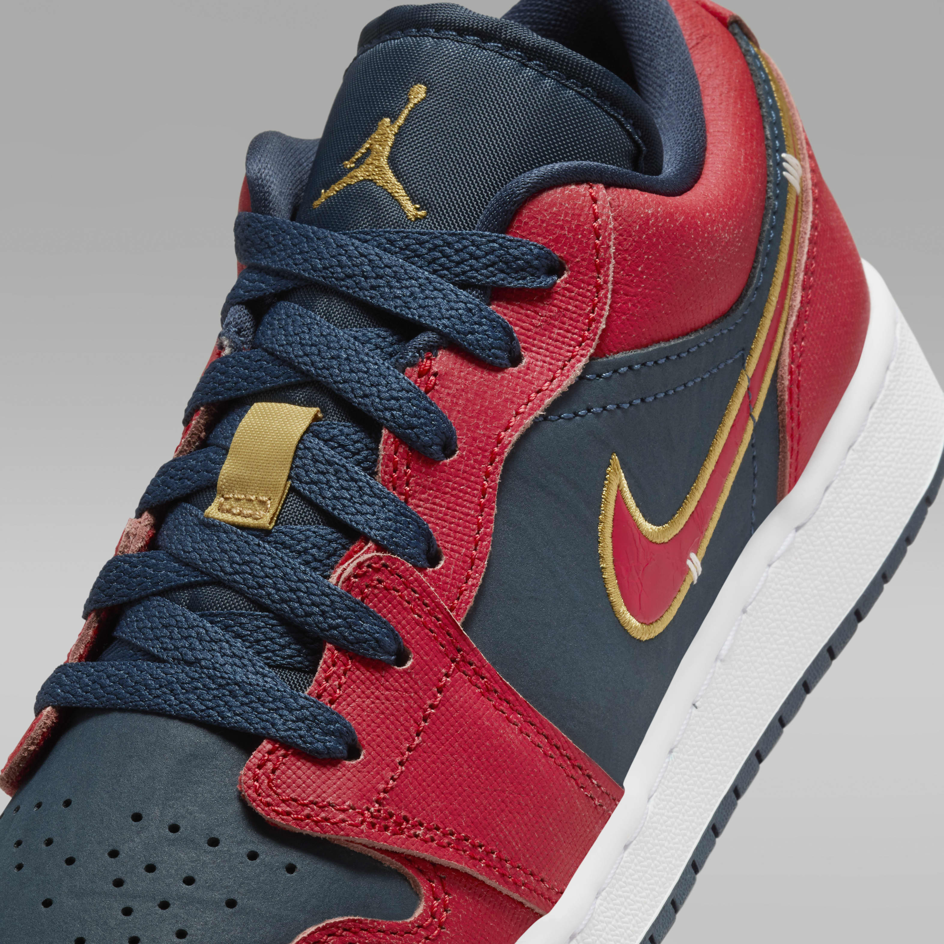 Black gold red blue jordan 1 deals